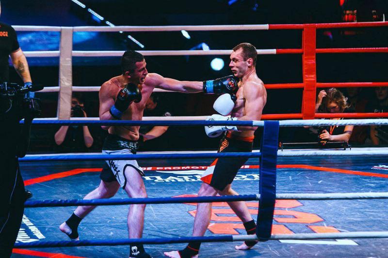 В Международный день кикбоксинга героем рубрики «Знай наших» стал заместитель начальника Управления вневедомственной охраны по политической работе