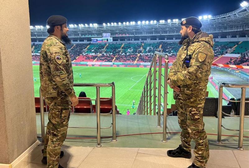 В ГРОЗНОМ РОСГВАРДИЯ ОБЕСПЕЧИЛА ПРАВОПОРЯДОК НА ФУТБОЛЬНОМ МАТЧЕ РПЛ