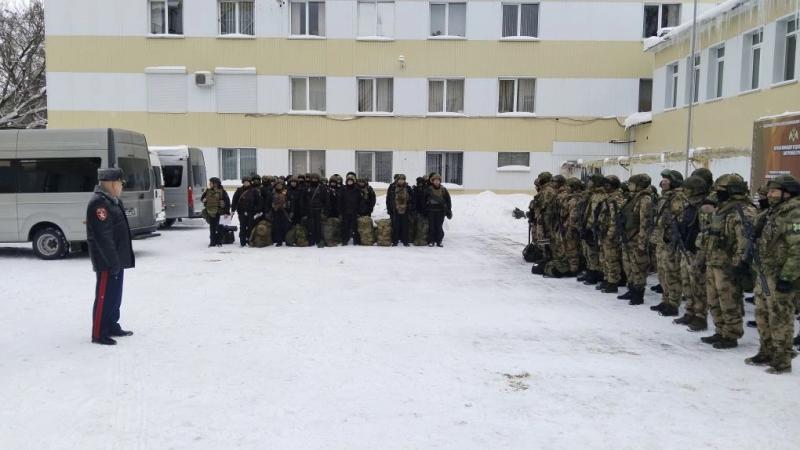 В канун Рождества Христова начальник Управления Росгварадии Республике Мордовия проверил готовность личного состава к несению службы