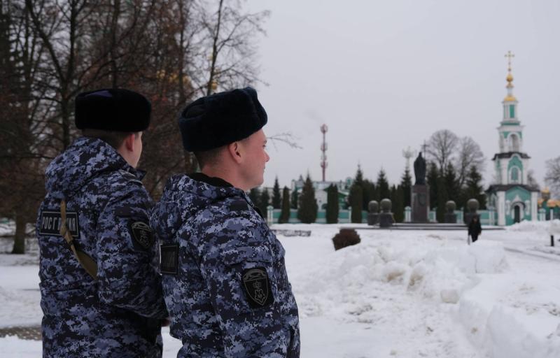 Росгвардейцы приняли участие в обеспечении безопасности граждан во время празднования Рождества Христова в Тамбовской области